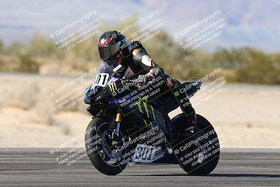 media/Dec-06-2025-CVMA (Sat) [[4a896cc04c]]/Race 4-Formula Middleweight/